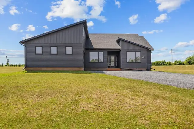 Stunning Home For Sale!! - Photo 3