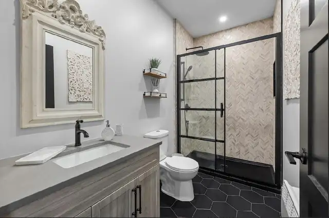 Stunning Home For Sale!! - Photo 11