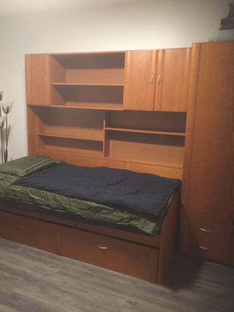 Peaceful Private Room In Angignon - Photo 5