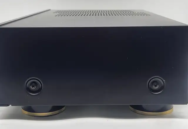 denon PMA-360 vintage stereo amplifier with cords - Photo 3