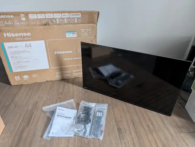 Brand New Hisense 32" Smart TV For Sale - Photo 2