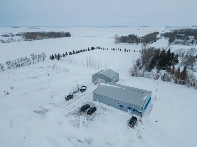 Workshop & Warehouse Space for Rent – St. Adolphe, MB