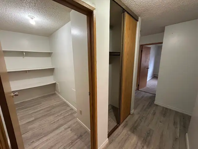 Apartment For Rent  Millwoods - Photo 4