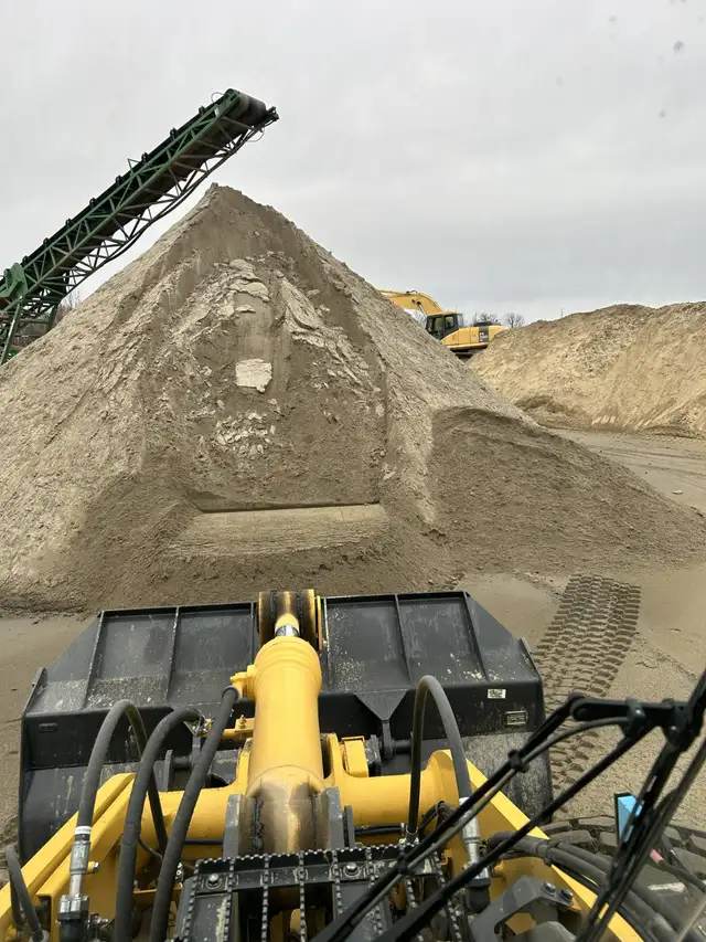 Sable, terre et pierre à vendre - Photo 2