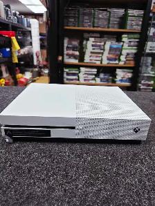 Console xbox one s   manette