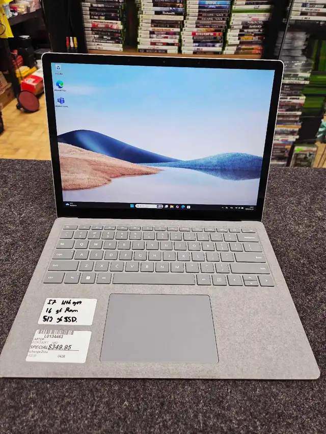 Microsoft Surface Laptop - Photo 2