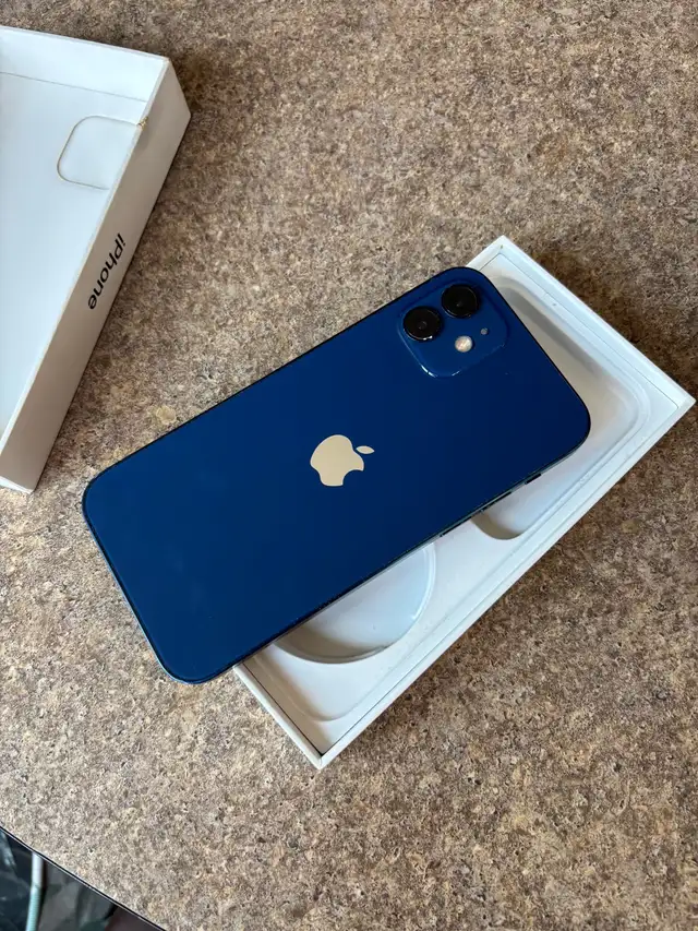 iPhone 12 for sale - Photo 4