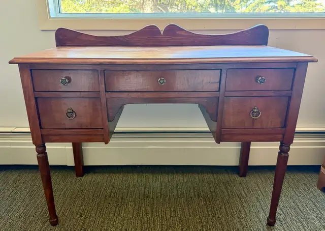 Vintage Desk - Need Gone ASAP