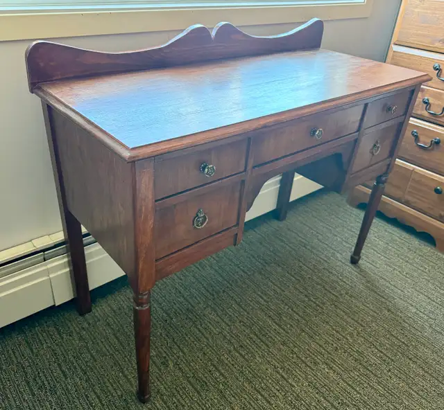 Vintage Desk - Need Gone ASAP - Photo 3