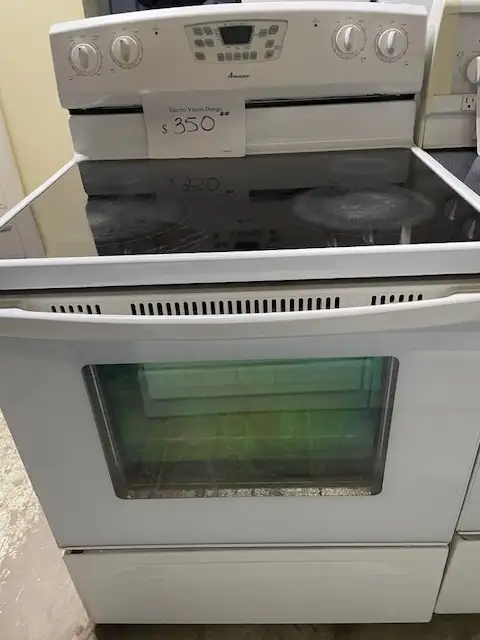 Cuisinière blanche vitrocéramique Amana