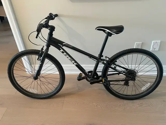Trek Kids Bike hardly used mint cond Oakville 416-347-6764
