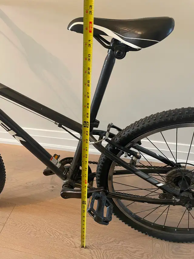 Trek Kids Bike hardly used mint cond Oakville 416-347-6764 - Photo 3