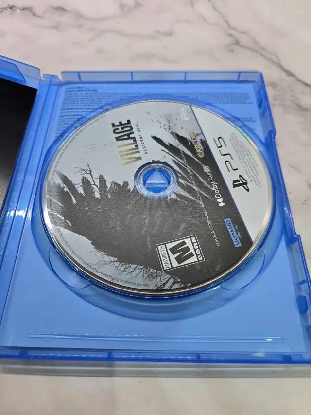 PS5 Resident Evil Village Deluxe - Photo 3