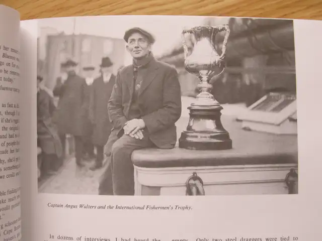 BLUENOSE by Brian & Phil Bachman - 1996 SC - Photo 8