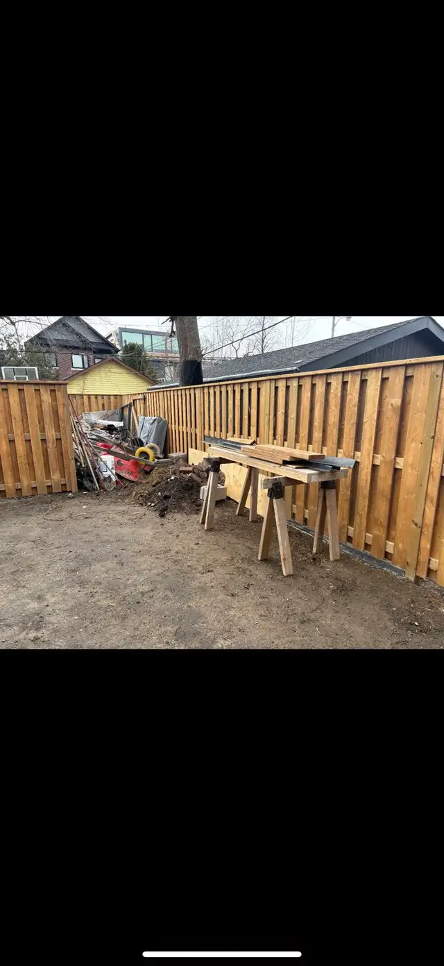 Hiring Landscaper Leads & Helpers: Good Pay & Good Environment - Photo 3