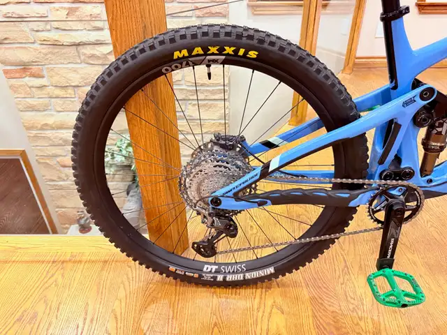 2024 Pivot Switchblade Pro XT/XTR - Photo 6