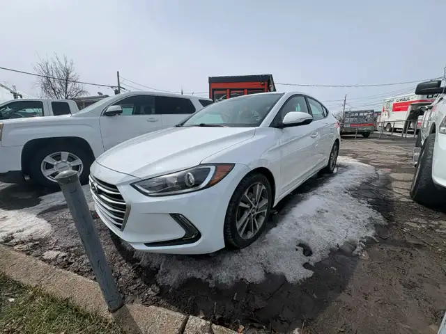 Hyundai Elantra 2017 Aut. 158km $7795. Rusty 450-820-0550