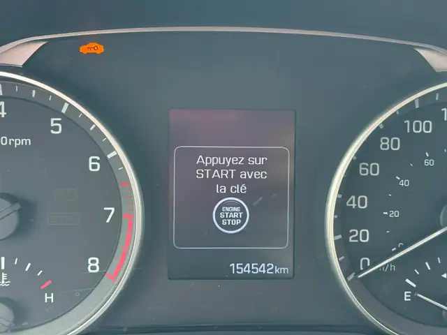 Hyundai Elantra 2017 Aut. 158km $7795. Rusty 450-820-0550 - Photo 7