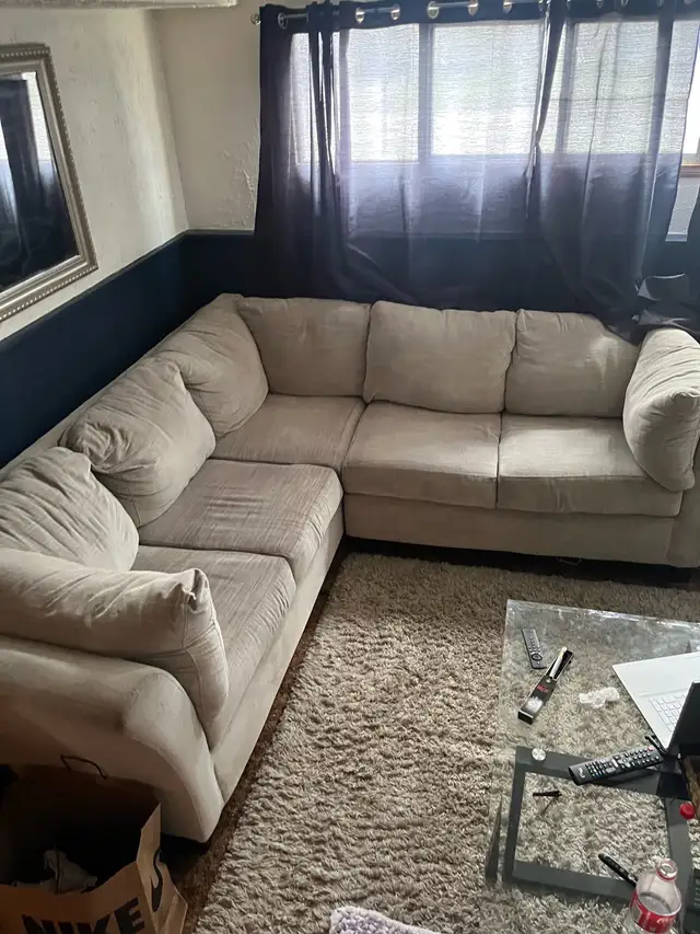 Sectional Couch - Photo 3