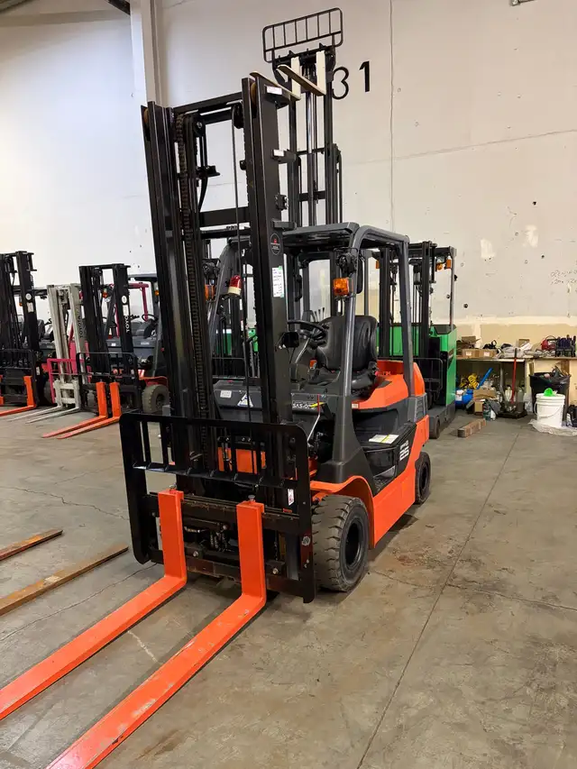 #282 toyota electric forklift capacity 5500lbs