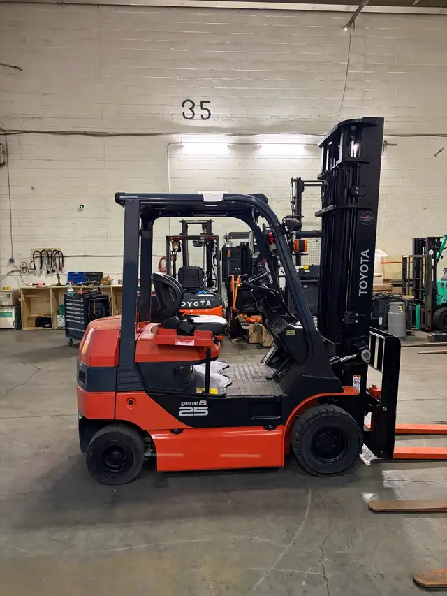 #282 toyota electric forklift capacity 5500lbs - Photo 5