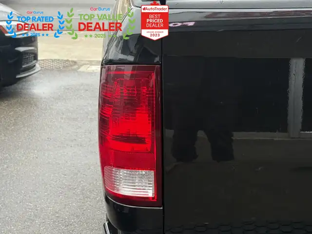 2018 Ram 1500 SLT | HEATED SEATS | BACK UP CAMERA - Photo 11