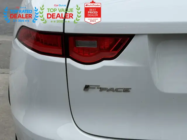 2020 Jaguar F-PACE R-SPORT | PANO | MERIDIAN | LOADED - Photo 12