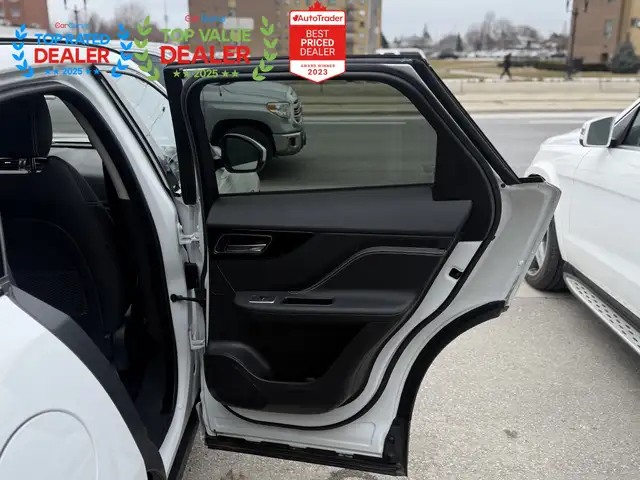 2020 Jaguar F-PACE R-SPORT | PANO | MERIDIAN | LOADED - Photo 29