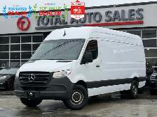 2019 Mercedes-Benz Sprinter 2500 170-in | 3 SEATER | BACK UP CAM
