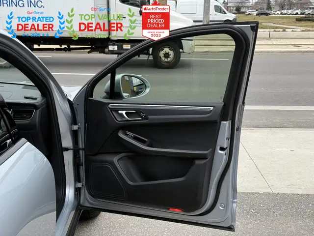 2017 Porsche Macan | PREMIUM | NAVI | LOADED - Photo 26