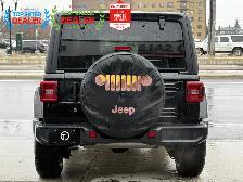 2019 Jeep Wrangler UNLIMITED SAHARA | ONE OWNER | LOADED - Photo 13