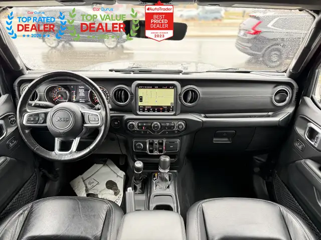 2019 Jeep Wrangler UNLIMITED SAHARA | ONE OWNER | LOADED - Photo 17