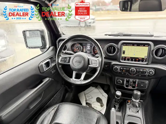 2019 Jeep Wrangler UNLIMITED SAHARA | ONE OWNER | LOADED - Photo 18