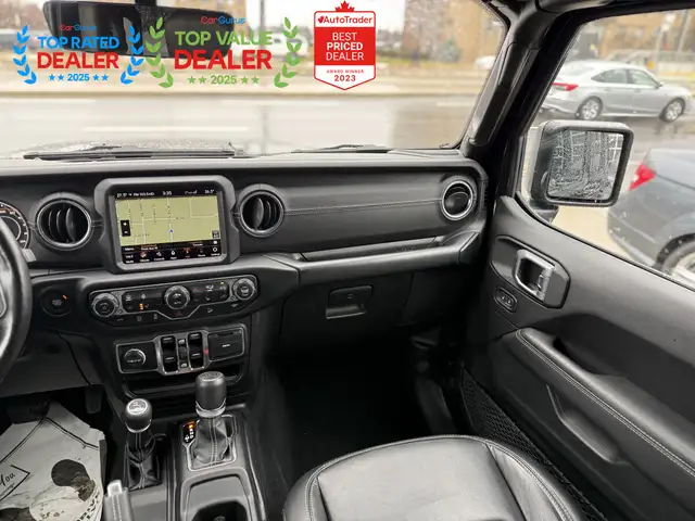 2019 Jeep Wrangler UNLIMITED SAHARA | ONE OWNER | LOADED - Photo 19