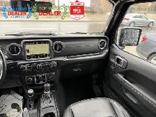 2019 Jeep Wrangler UNLIMITED SAHARA | ONE OWNER | LOADED - Photo 19