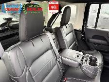 2019 Jeep Wrangler UNLIMITED SAHARA | ONE OWNER | LOADED - Photo 33