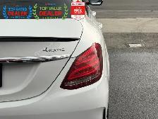 2016 Mercedes-Benz C-Class 300 //AMG PKG | PANO | NAVI | REAR CA - Photo 9