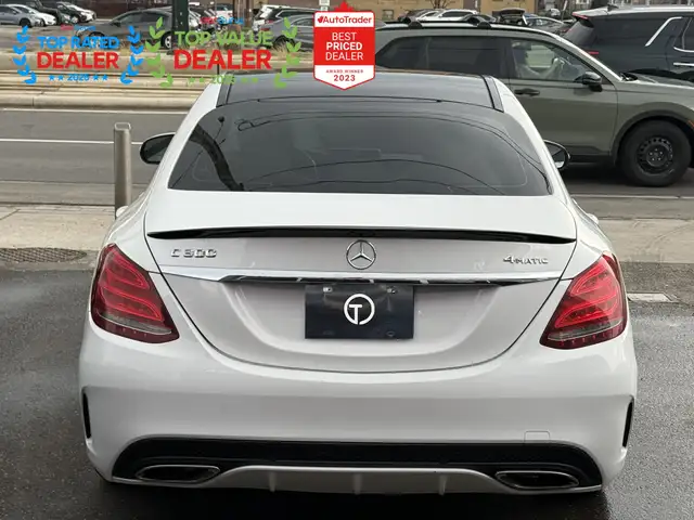 2016 Mercedes-Benz C-Class 300 //AMG PKG | PANO | NAVI | REAR CA - Photo 11