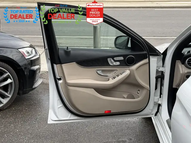 2016 Mercedes-Benz C-Class 300 //AMG PKG | PANO | NAVI | REAR CA - Photo 12