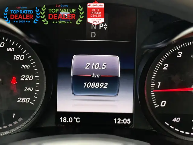 2016 Mercedes-Benz C-Class 300 //AMG PKG | PANO | NAVI | REAR CA - Photo 21