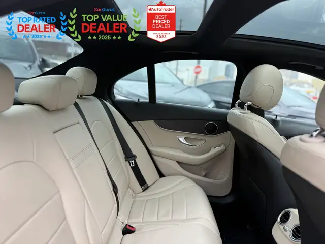 2016 Mercedes-Benz C-Class 300 //AMG PKG | PANO | NAVI | REAR CA - Photo 31