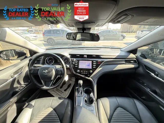 2020 Toyota Camry SE | REAR CAMERA | HEATED SEATS | FINANCE - Photo 2