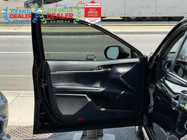 2020 Toyota Camry SE | REAR CAMERA | HEATED SEATS | FINANCE - Photo 13