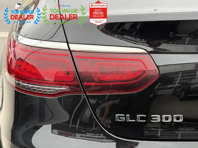 2020 Mercedes-Benz GLC-Class 300 COUPE //AMG PKG | SUNROOF | BUR - Photo 13