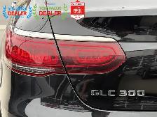 2020 Mercedes-Benz GLC-Class 300 COUPE //AMG PKG | SUNROOF | BUR - Photo 13