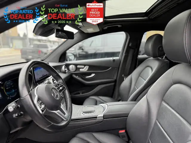 2020 Mercedes-Benz GLC-Class 300 COUPE //AMG PKG | SUNROOF | BUR - Photo 32