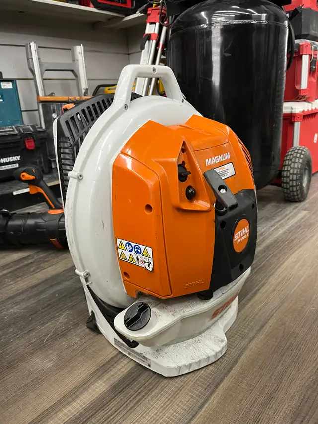 Stihl BR 800 X Magnum Backpack Blower - Photo 2