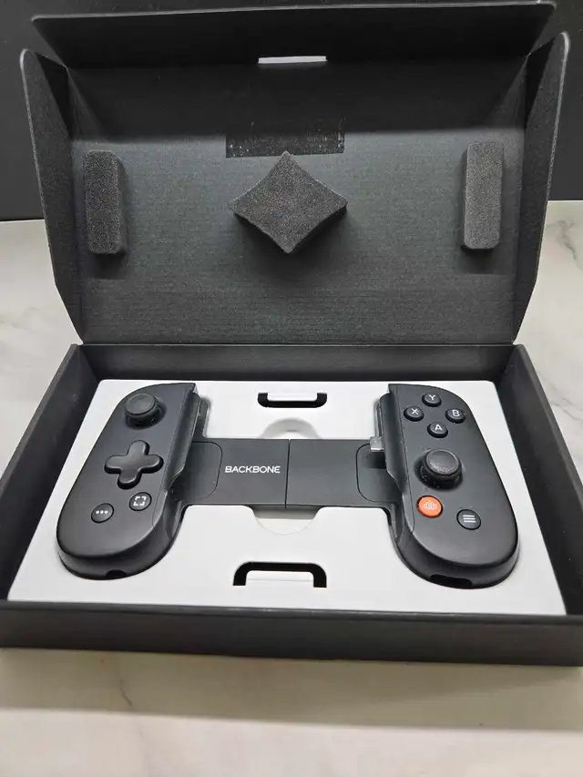 Backbone USB C Controller