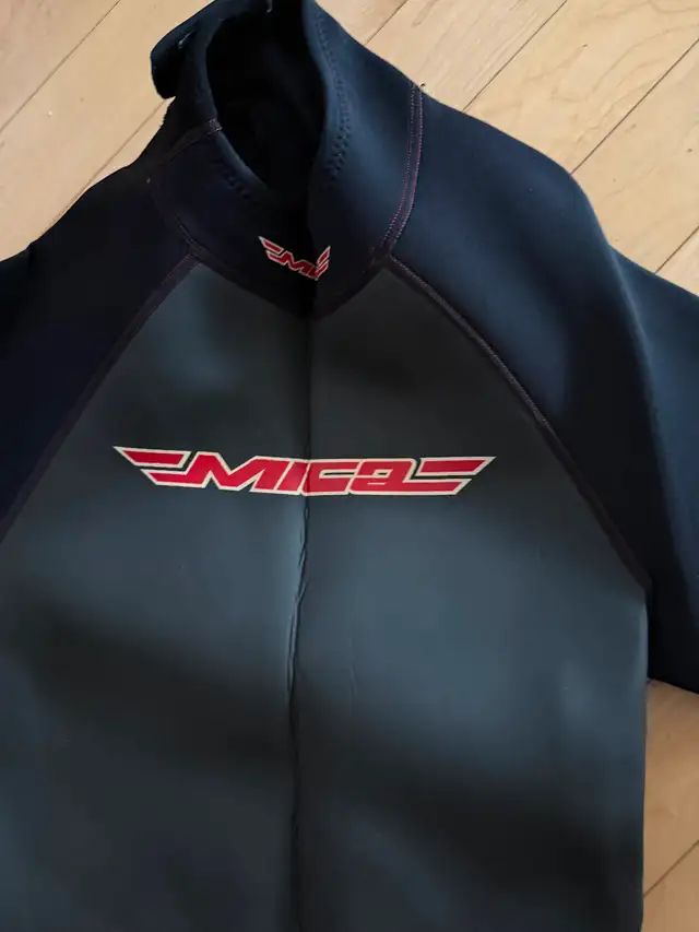 Neoprene Wetsuits - Photo 3