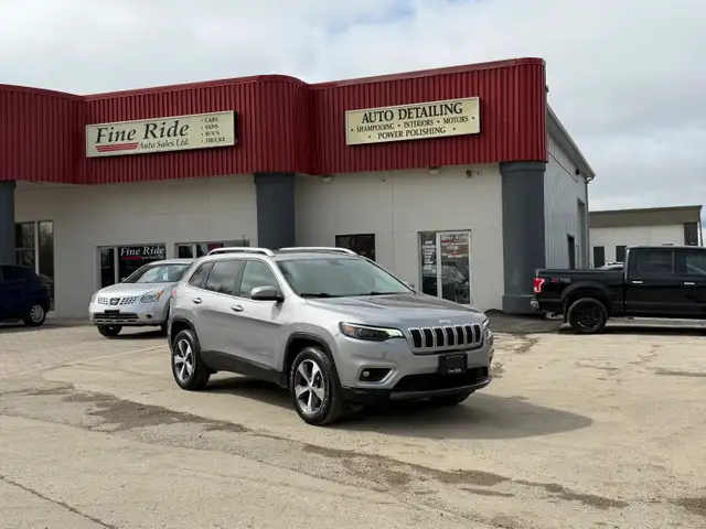 2020 Jeep Cherokee Limited 4WD NO CLAIMS/REMOTE START - Photo 7